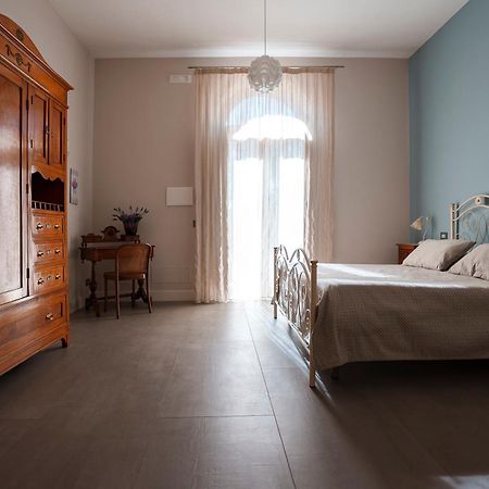 Villa Pampalone - B&B In Dimora Storica Trapani Zewnętrze zdjęcie